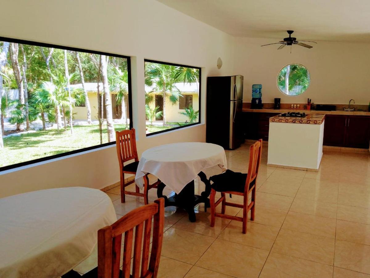 Kerubin Dorado Aparthotel Akumal Exterior photo