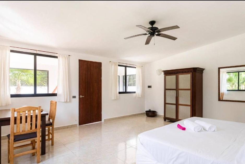 Kerubin Dorado Aparthotel Akumal Exterior photo