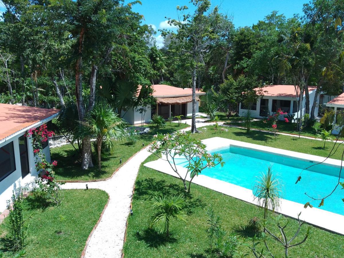 Kerubin Dorado Aparthotel Akumal Exterior photo