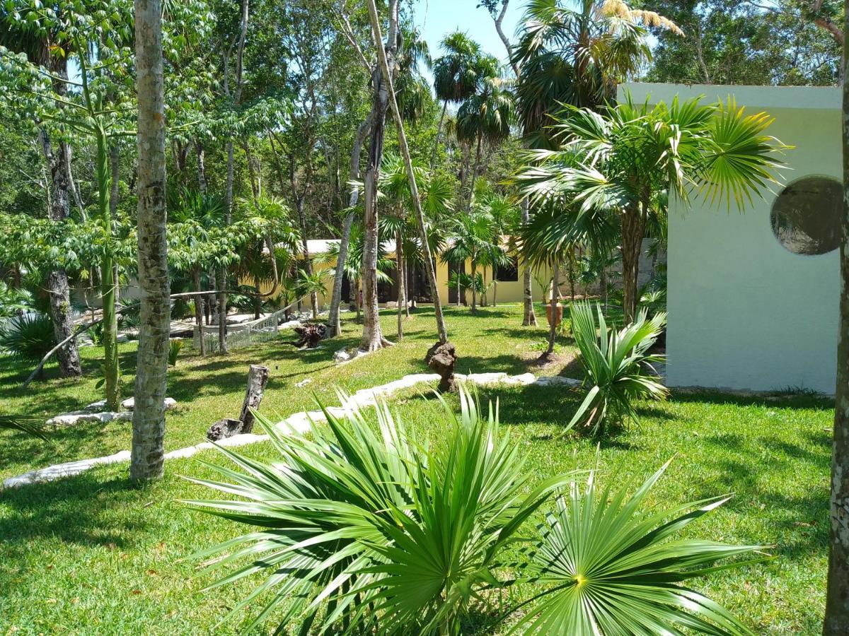 Kerubin Dorado Aparthotel Akumal Exterior photo